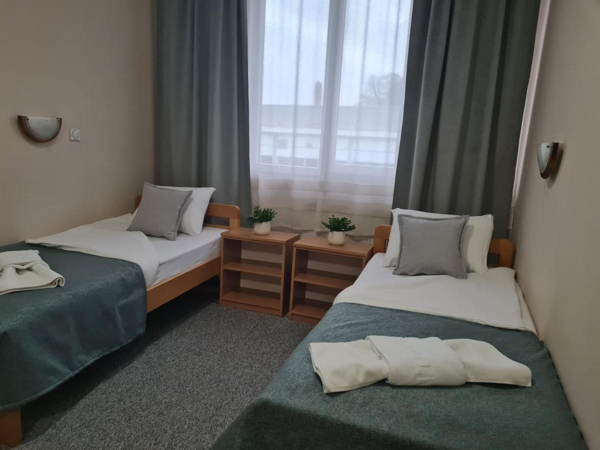 Garni Hotel Alma Pirot Eksteriør bilde