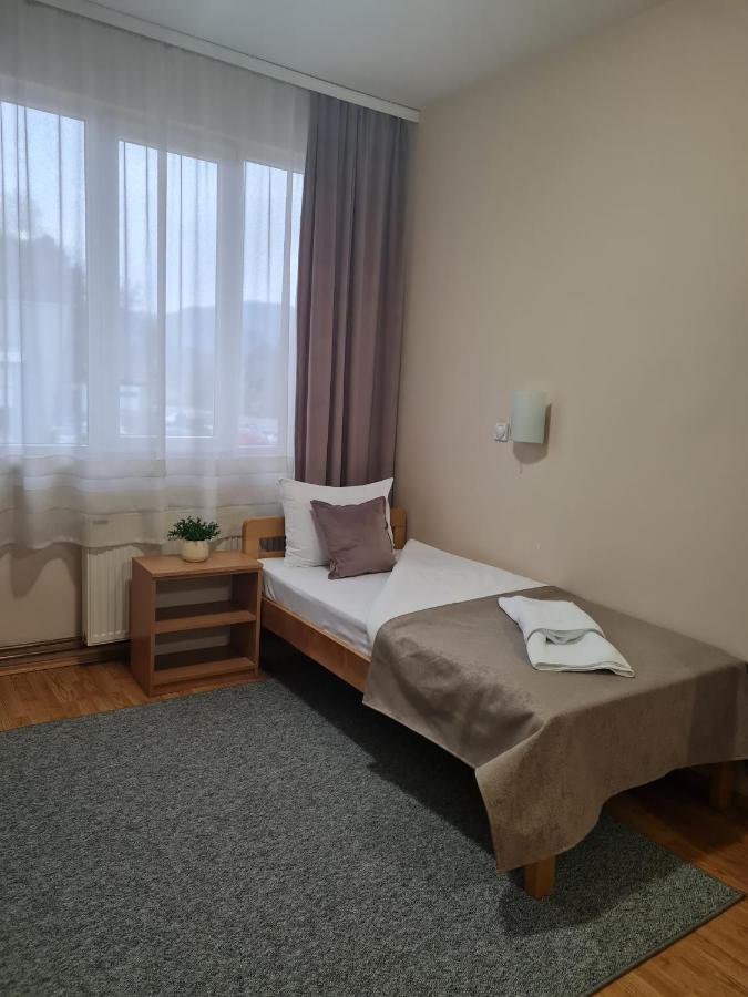 Garni Hotel Alma Pirot Eksteriør bilde