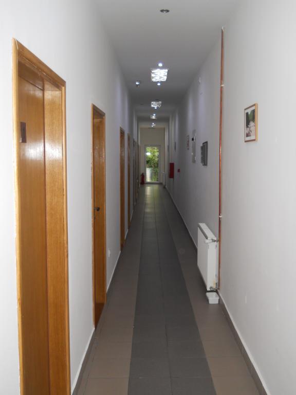 Garni Hotel Alma Pirot Eksteriør bilde
