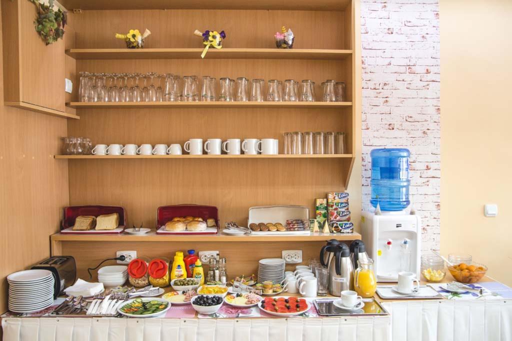 Garni Hotel Alma Pirot Eksteriør bilde