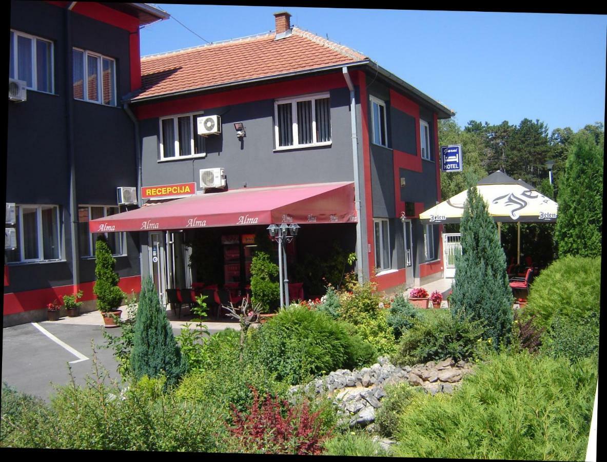 Garni Hotel Alma Pirot Eksteriør bilde